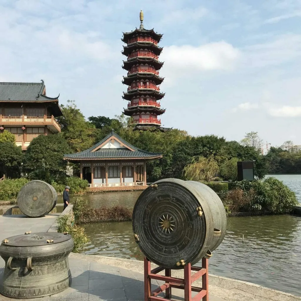 Guilling-Pagoda-Village-2