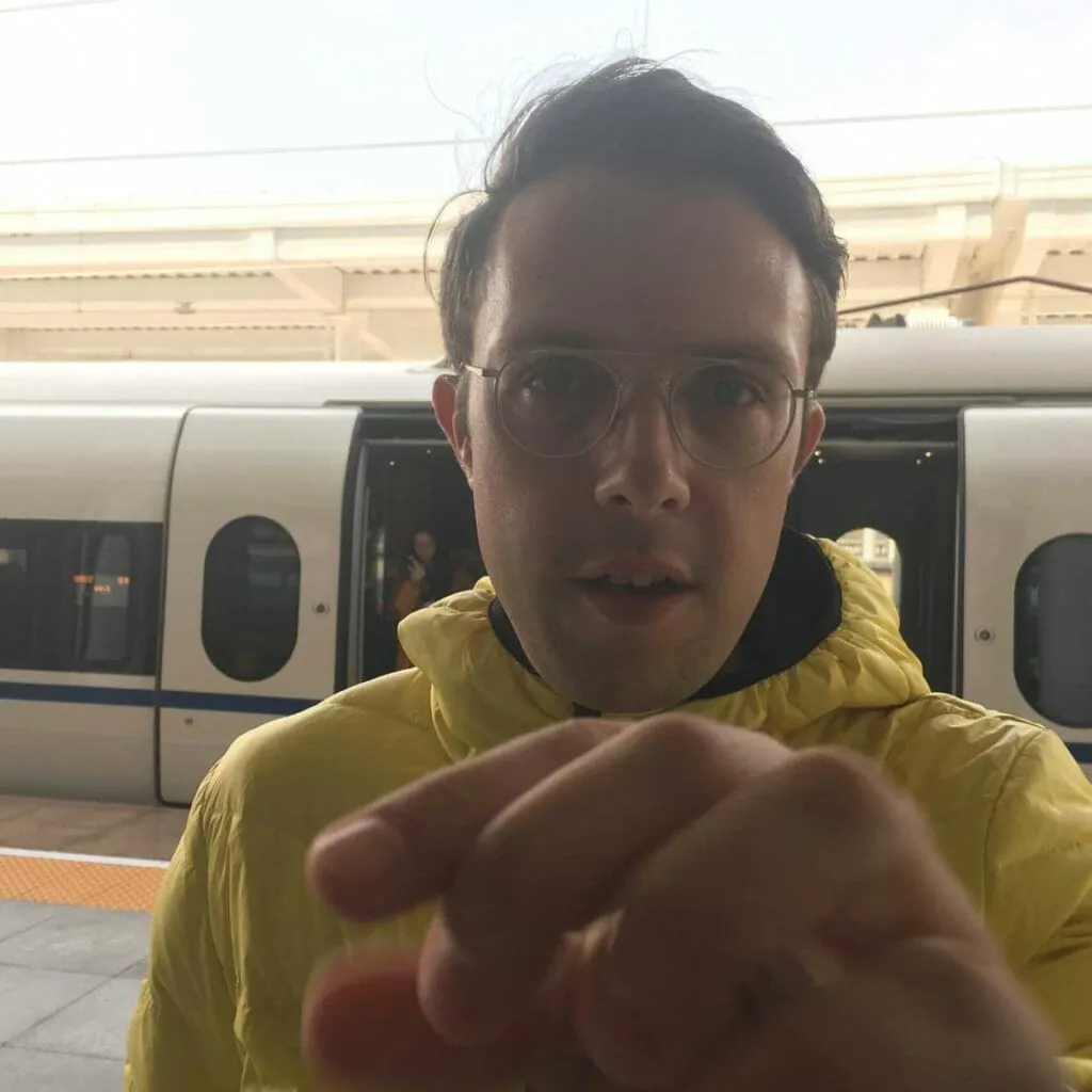 Huangshan-Tim-Sum-in-Huangshan-Treinstation-3
