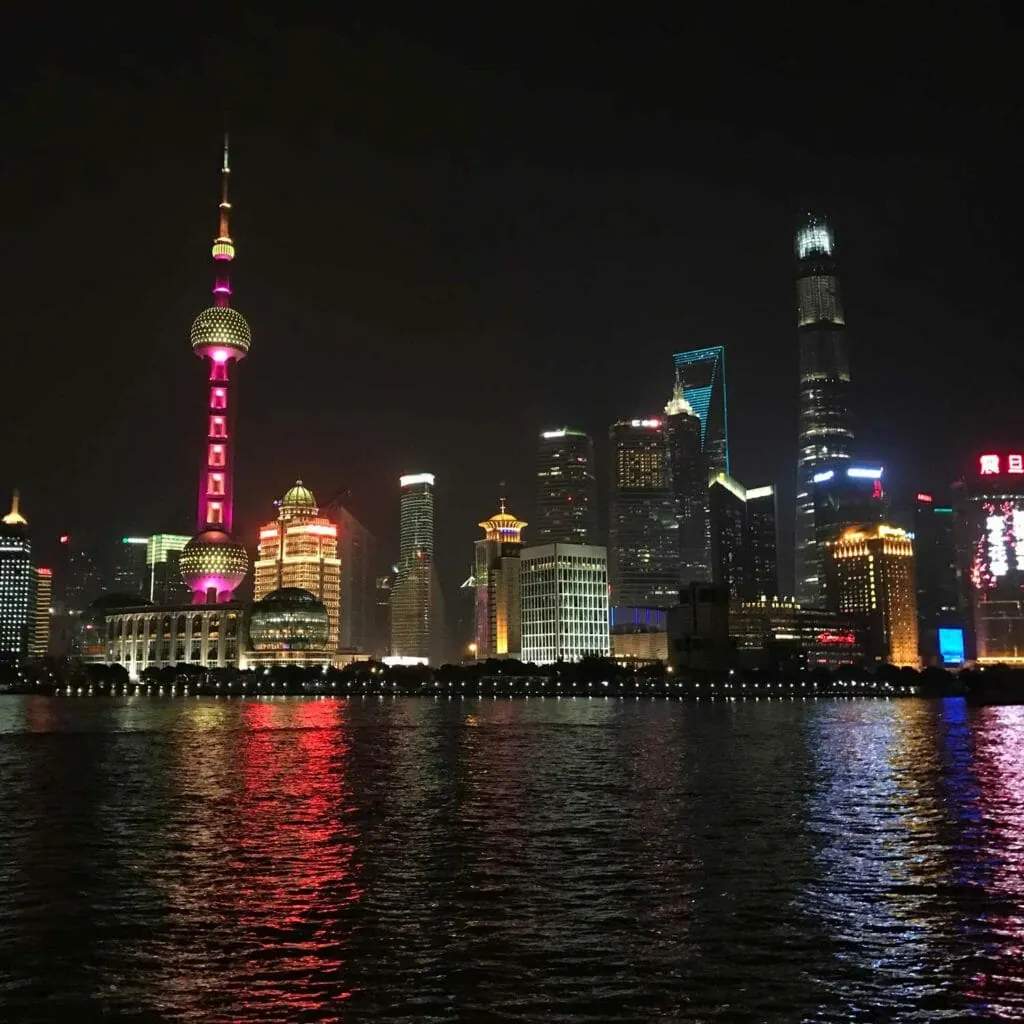 Shanghai-Skyline-Avond